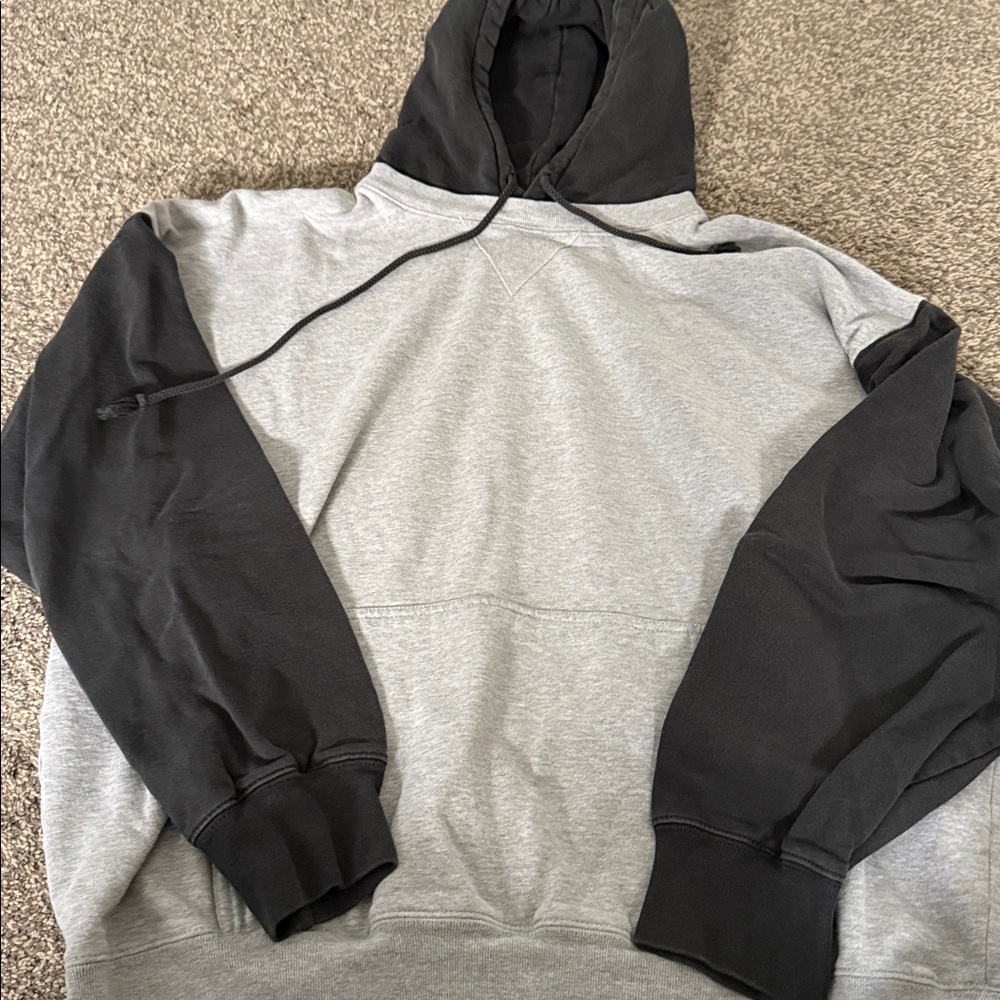 Brandy Melville Black and Gray Men's Hoodie